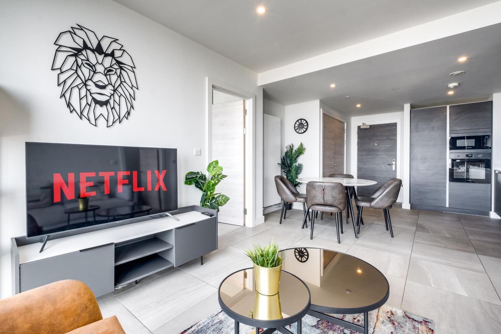 Mercian Luxury Serviced Apartments- Birmingham City Centre - Your Perfect Stay - Gym Rooftop Terrace Cinema Room Экстерьер фото