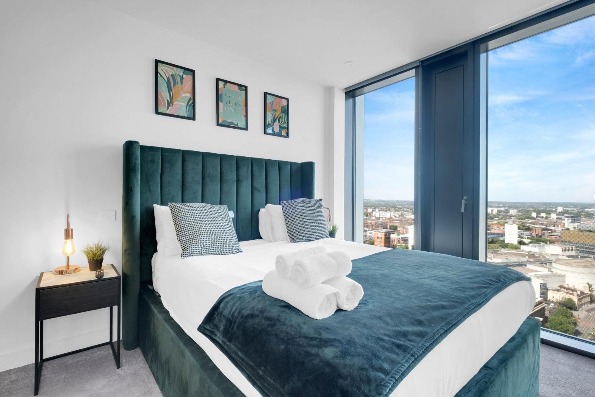 Mercian Luxury Serviced Apartments- Birmingham City Centre - Your Perfect Stay - Gym Rooftop Terrace Cinema Room Экстерьер фото
